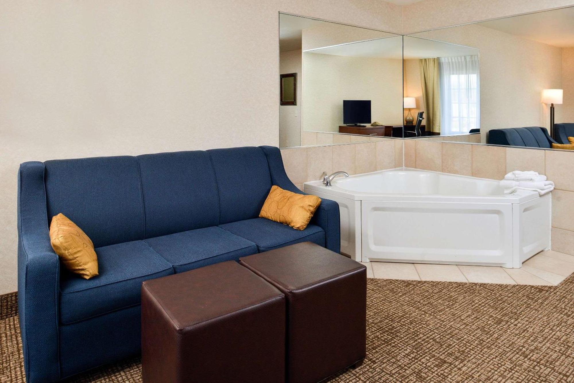 Comfort Inn & Suites Madison North Deforest Luaran gambar