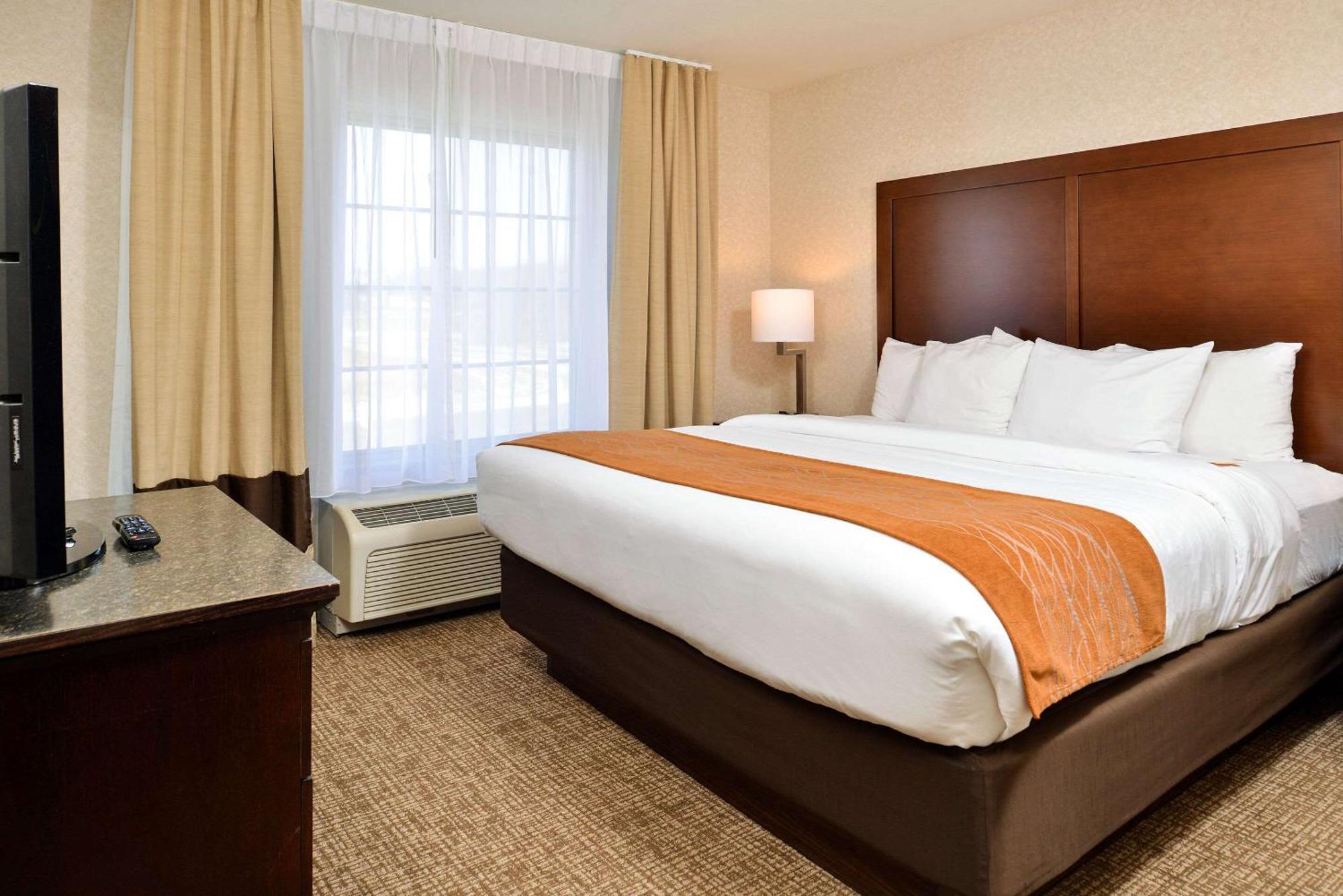 Comfort Inn & Suites Madison North Deforest Luaran gambar