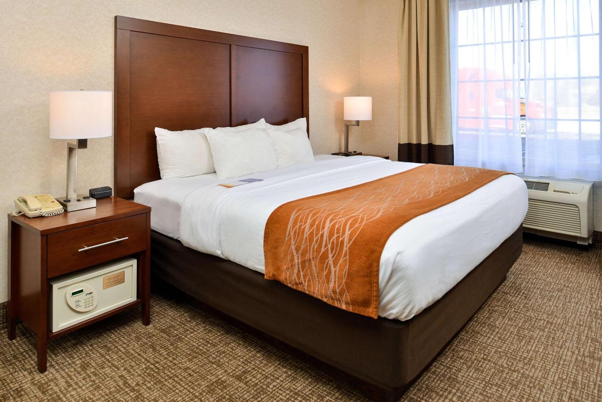 Comfort Inn & Suites Madison North Deforest Luaran gambar