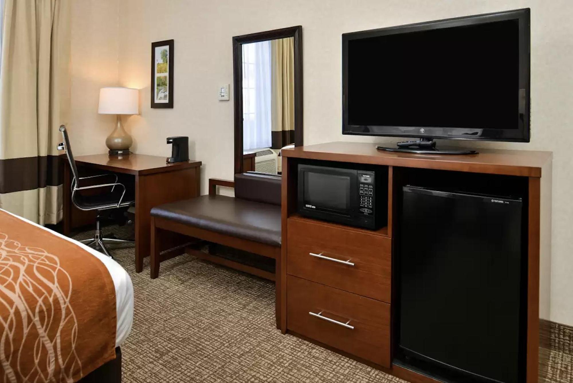 Comfort Inn & Suites Madison North Deforest Luaran gambar