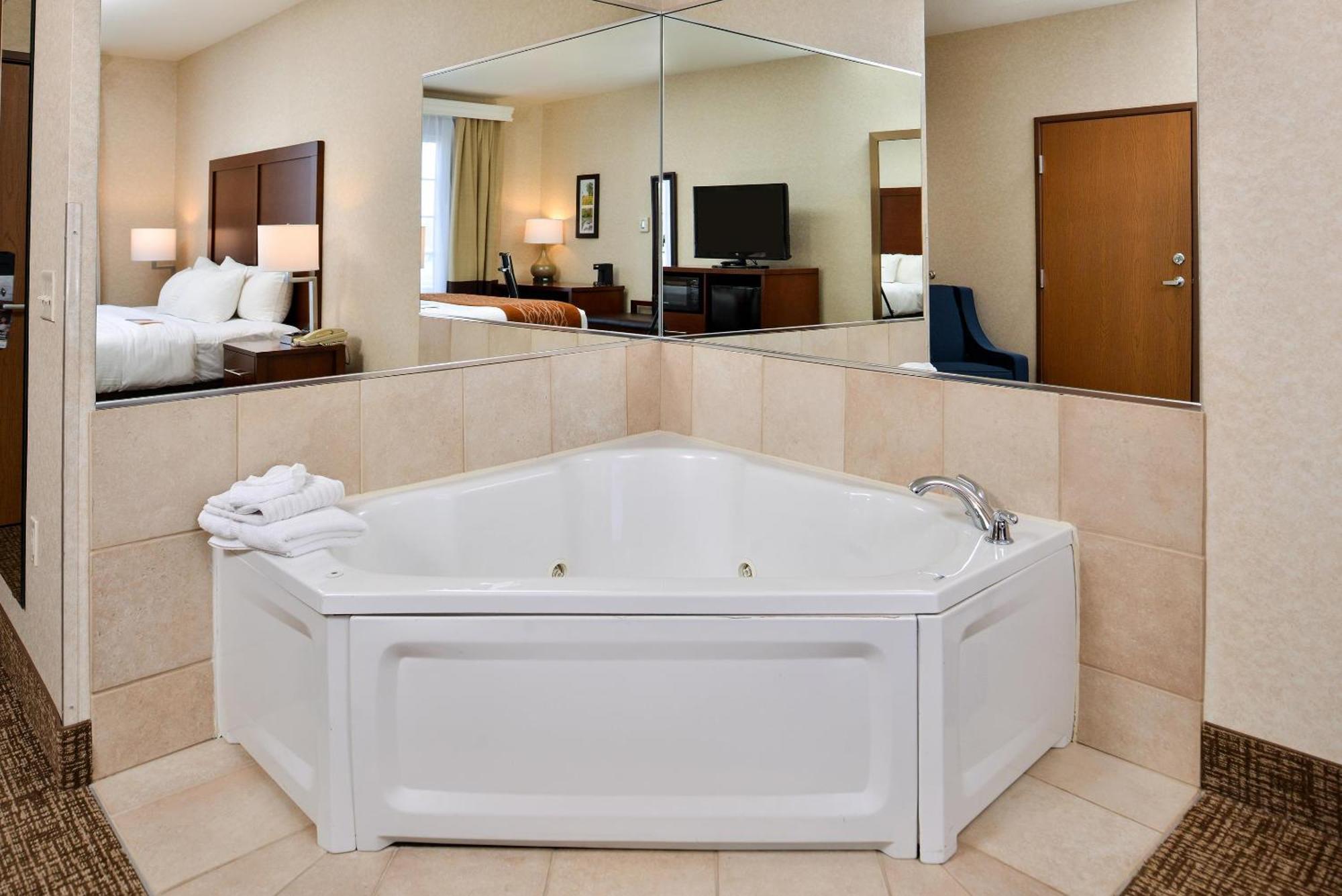 Comfort Inn & Suites Madison North Deforest Luaran gambar