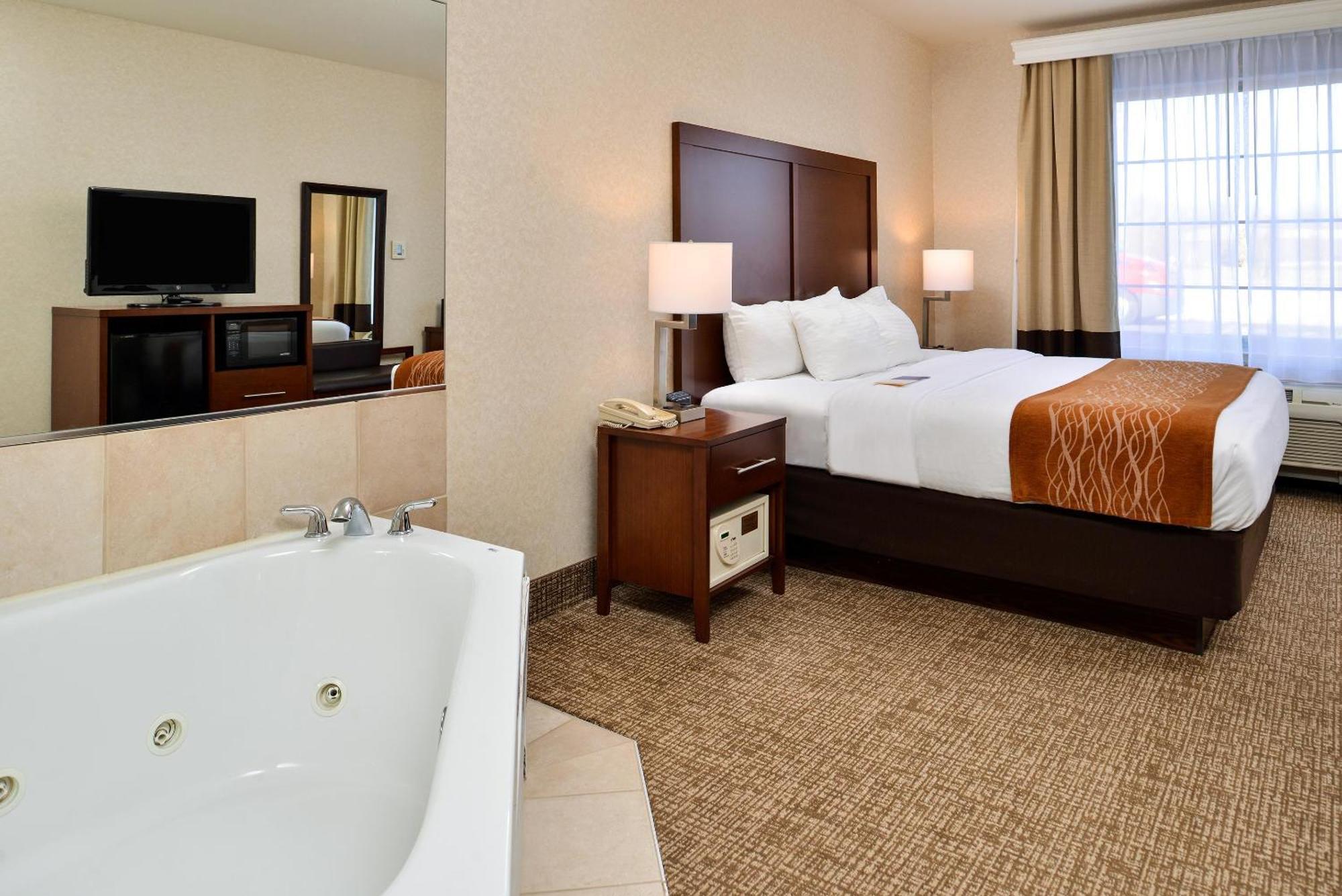 Comfort Inn & Suites Madison North Deforest Luaran gambar